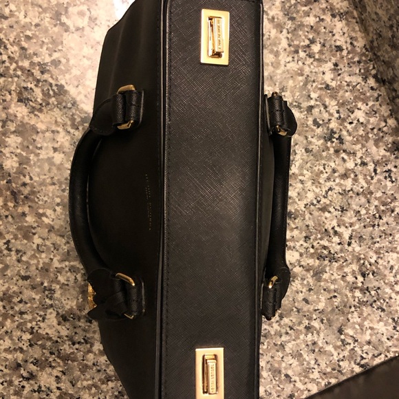 Henri Bendel West 57th Turn Lock - Picture 4 of 8